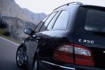 Mercedes-Benz E-Class Estate 2002 года